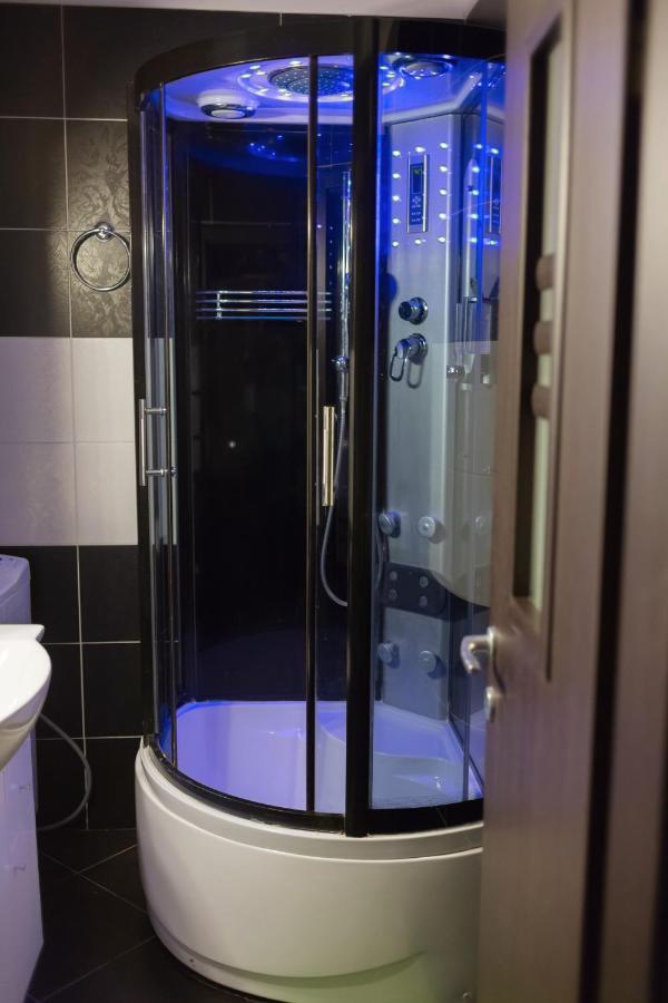 Studio G By Mrg Apartments Букурещ Екстериор снимка